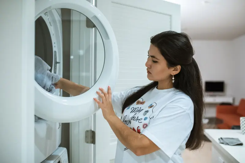 Jak vyčistit odtah sušičky: Návod na prevenci požáru