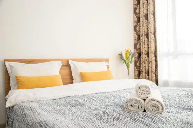 Úklid Airbnb v Praze: Kompletní průvodce pro 5* hodnocení