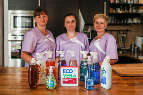 Maximální pohodlí a férově zaplacené hospodyně – iDnes.cz